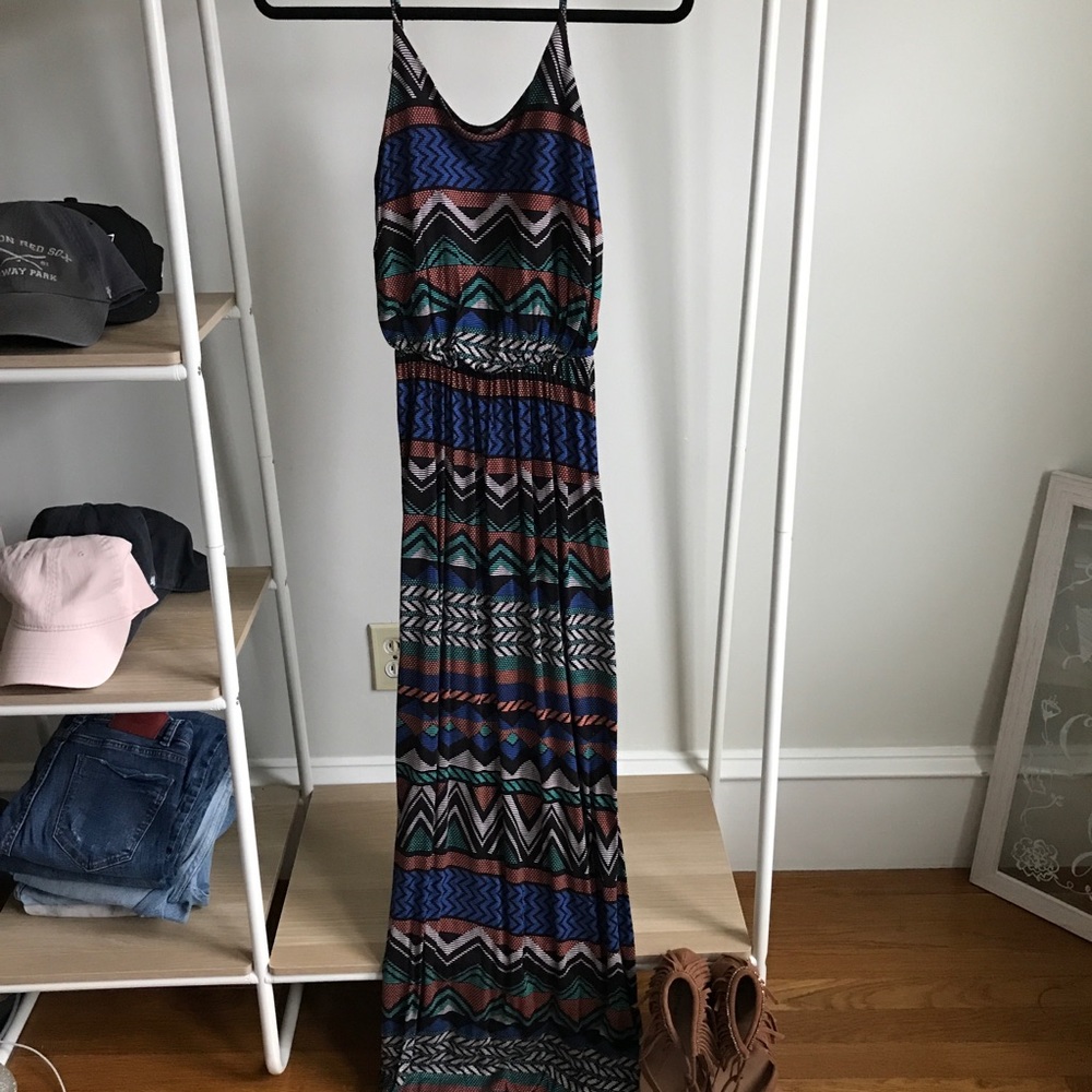 ✨ Maxi Dress